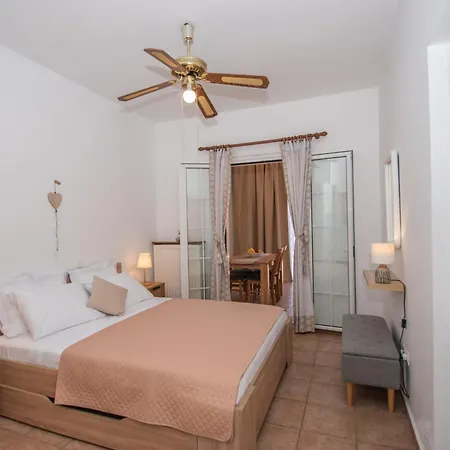 Theoxenia - Ground Floor * Lithakia (Zakynthos)