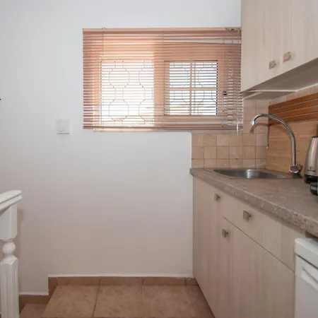 Theoxenia - Ground Floor Appartement Lithakia (Zakynthos)