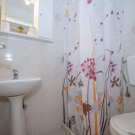 Theoxenia - Ground Floor * Lithakia (Zakynthos)
